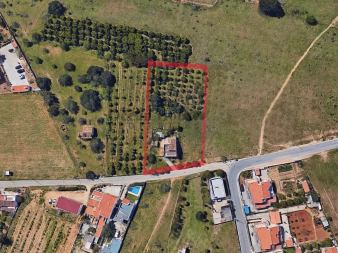 Terreno para Venda em Albufeira e Olhos de Água Foto 8