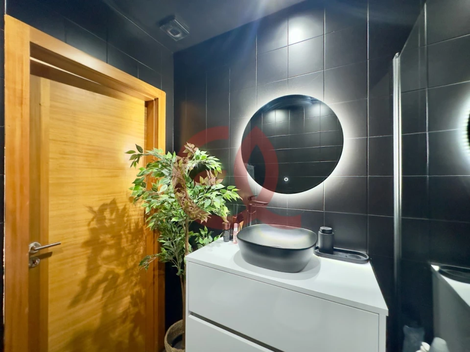 Apartamento T2 para Venda em Chafe Foto 24