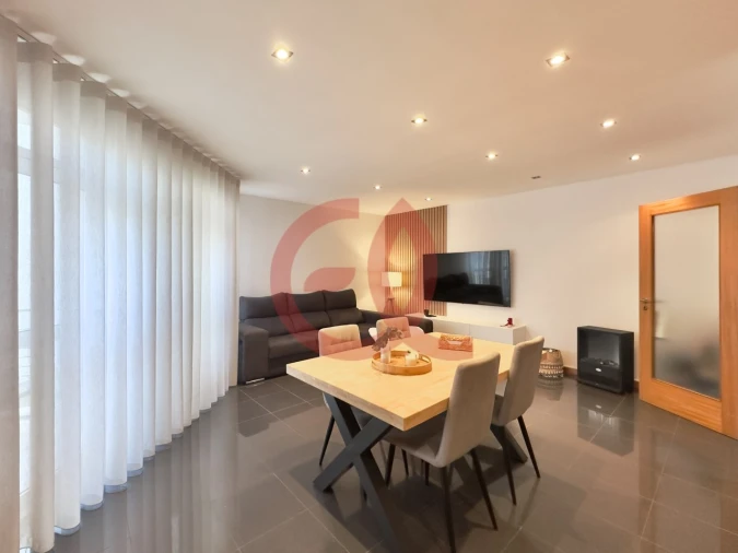 Apartamento T2 para Venda em Chafe Foto 3