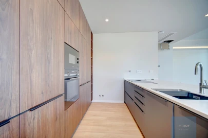 Moradia T4 para Venda em Alcabideche