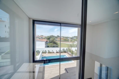 Moradia T4 para Venda em Alcabideche