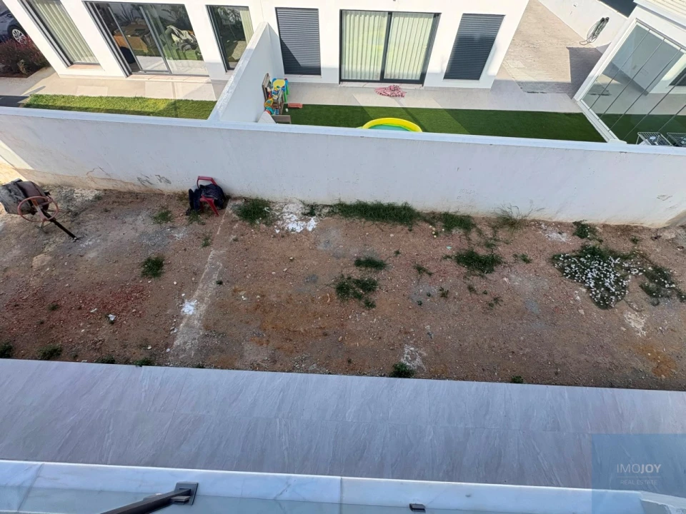 Moradia T3 para Venda em São Domingos de Rana Foto 31
