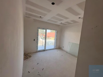 Moradia T3 para Venda em São Domingos de Rana