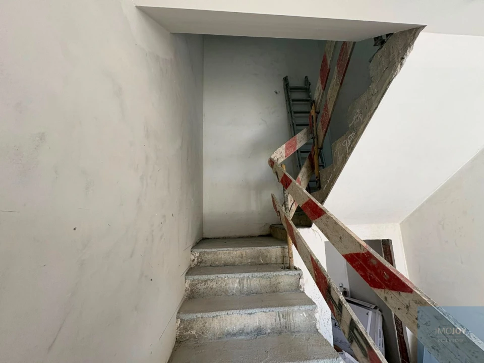 Moradia T3 para Venda em São Domingos de Rana Foto 24