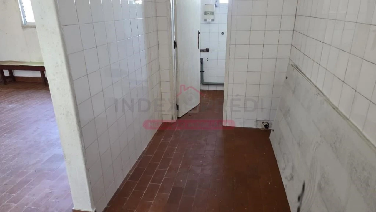 Armazém para Venda em Trancoso (São Pedro e Santa Maria) e Souto Maior Foto 16