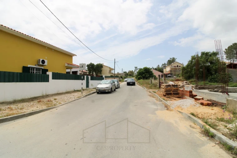 Moradia T2 para Venda em Fernao Ferro Foto 8
