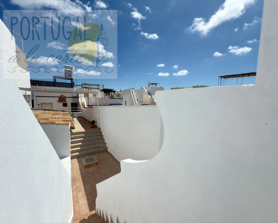 Moradia T4 para Venda em Olhão Foto 5
