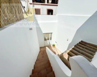 Moradia T4 para Venda em Olhão