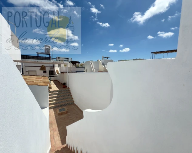 Moradia T4 para Venda em Olhão Foto 5