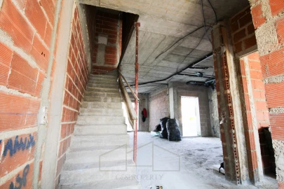 Moradia T4 para Venda em Fernao Ferro