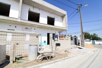 Moradia T4 para Venda em Fernao Ferro
