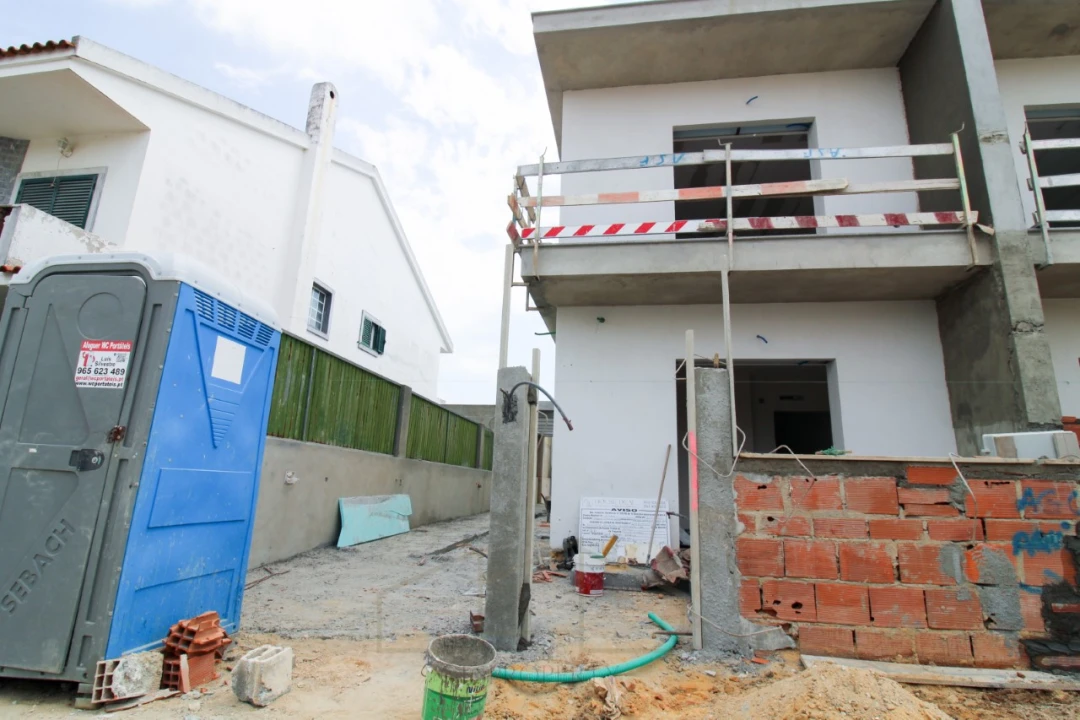 Moradia T3 para Venda em Fernao Ferro Foto 4