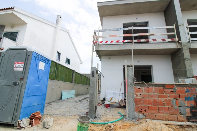 Moradia T3 para Venda em Fernao Ferro Foto 4