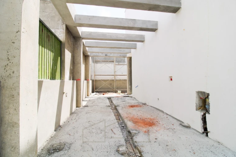 Moradia T3 para Venda em Fernao Ferro Foto 22
