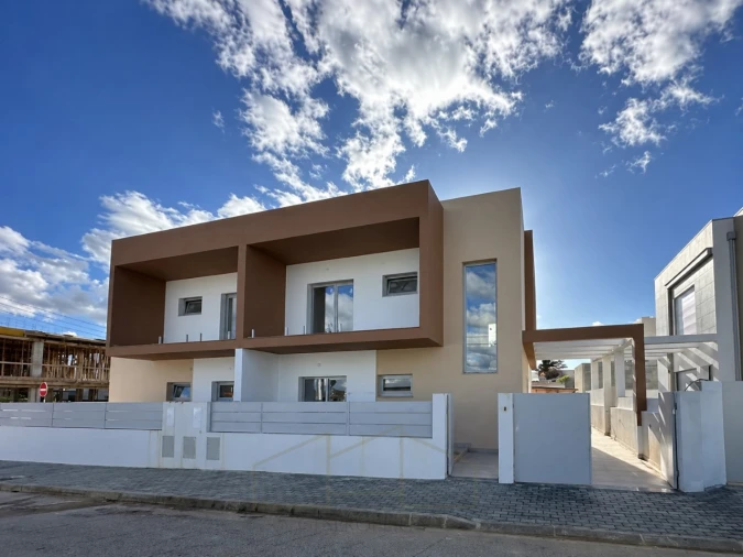 Moradia T3 para Venda em Fernao Ferro