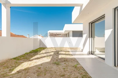 Moradia T3 para Venda em Fernao Ferro