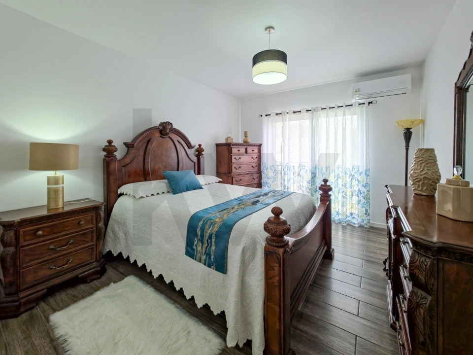 Apartamento T2 para Venda em Cabouco Foto 7