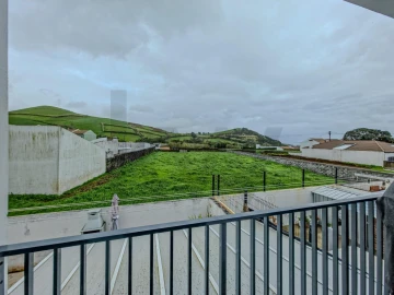 Apartamento T2 para Venda em Cabouco