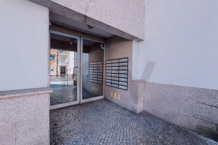 Apartamento T3 para Venda em Viseu Foto 6
