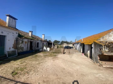 Quinta T5 para Venda em Quinta do Anjo