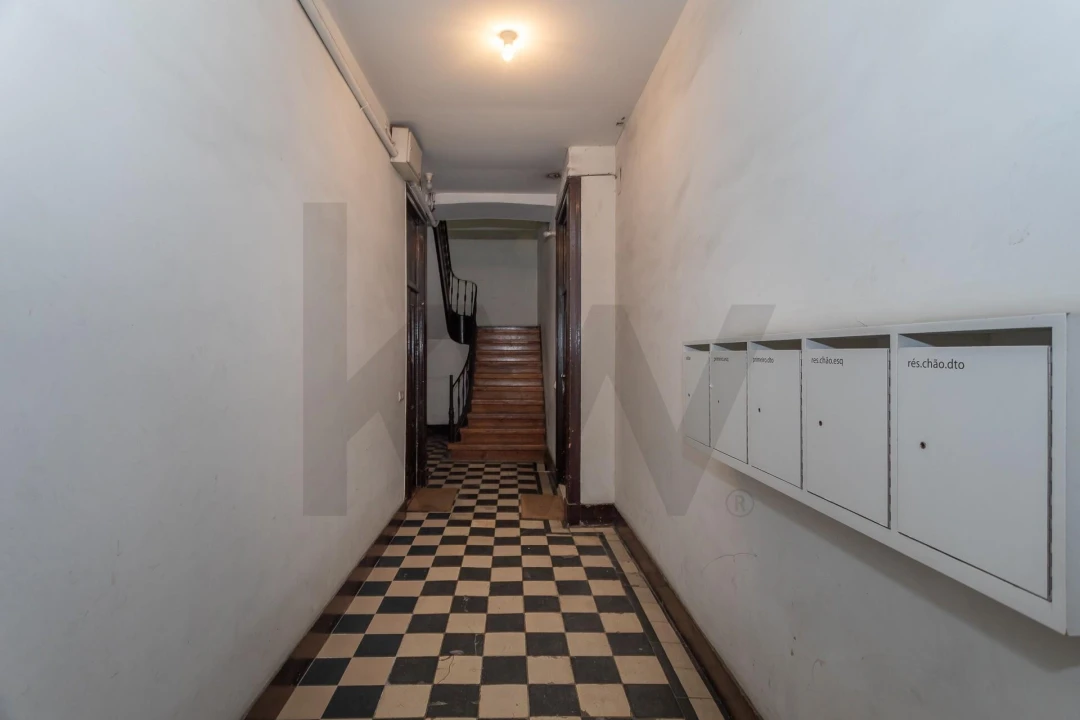 Apartamento T5 para Venda em Alcantara Foto 65