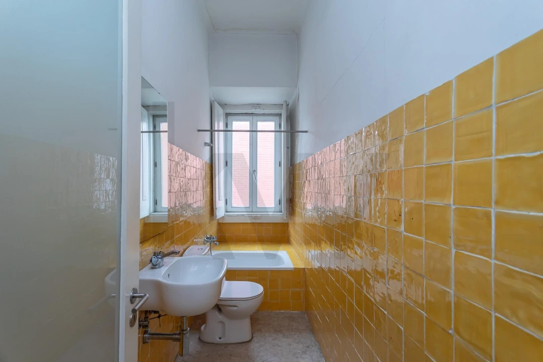 Apartamento T5 para Venda em Alcantara Foto 23