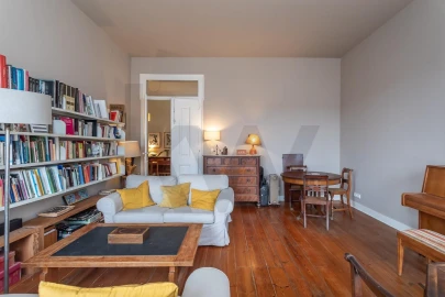 Apartamento T5 para Venda em Alcantara