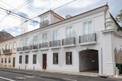 Apartamento T5 para Venda em Alcantara