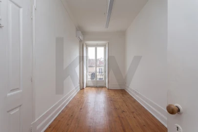 Apartamento T5 para Venda em Alcantara