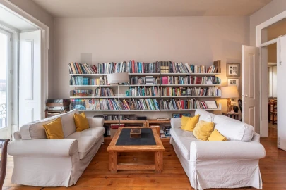 Apartamento T5 para Venda em Alcantara