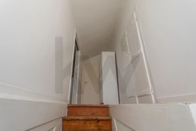 Apartamento T5 para Venda em Alcantara