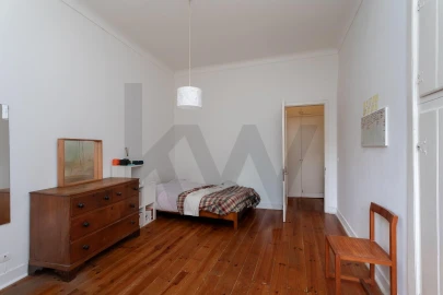 Apartamento T5 para Venda em Alcantara