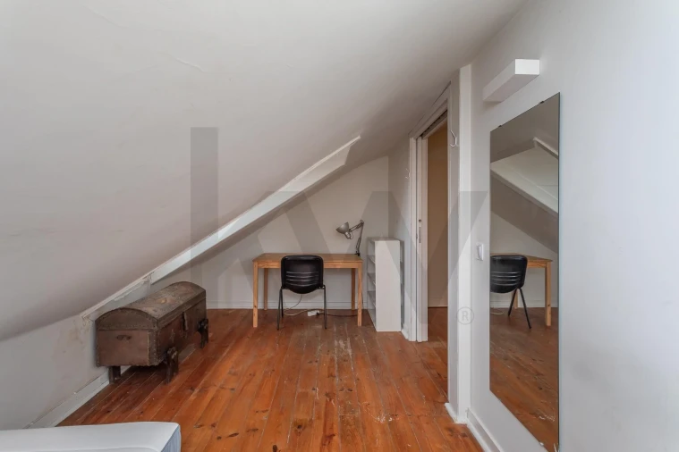 Apartamento T5 para Venda em Alcantara Foto 39
