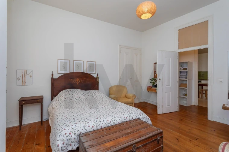 Apartamento T5 para Venda em Alcantara Foto 19