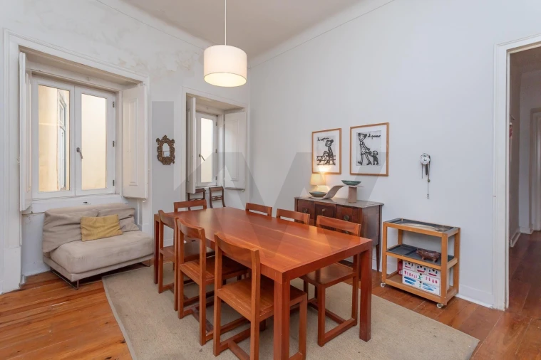 Apartamento T5 para Venda em Alcantara Foto 14