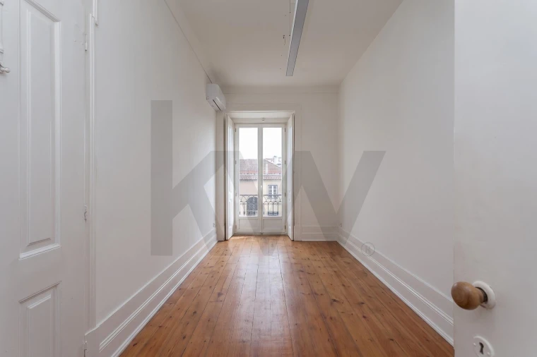 Apartamento T5 para Venda em Alcantara Foto 25