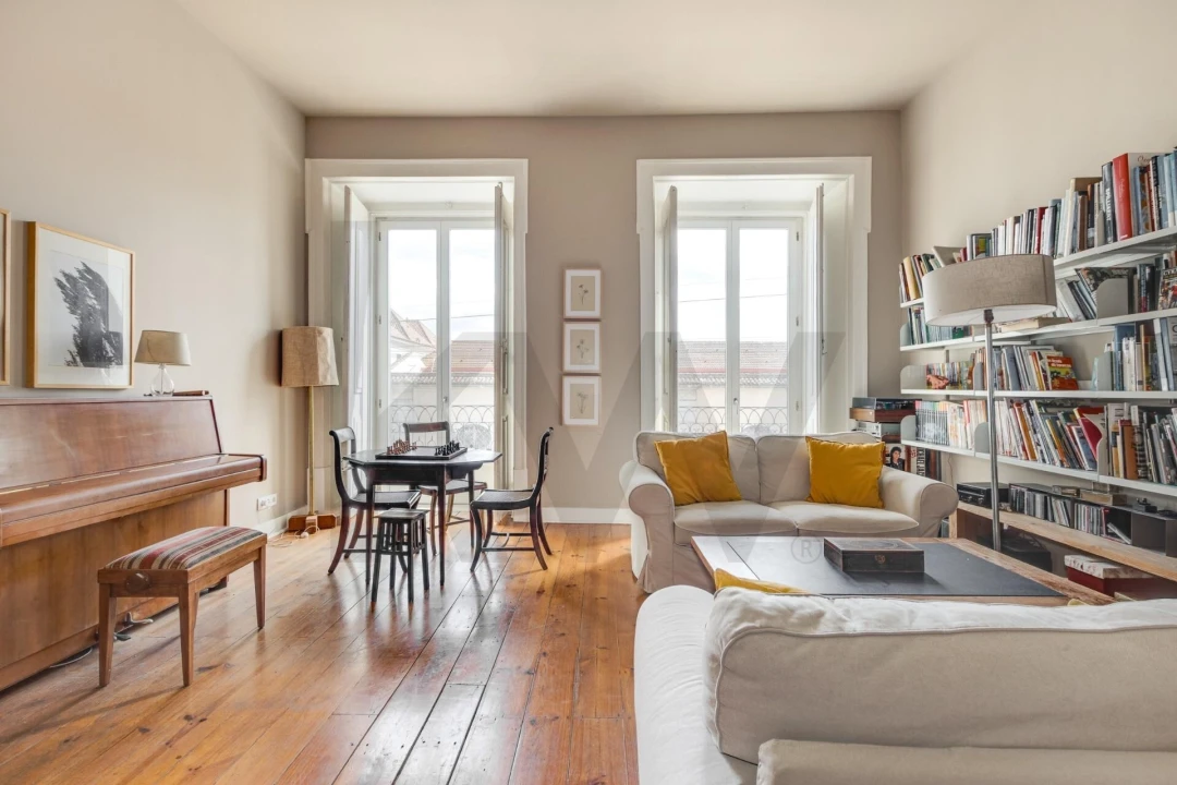 Apartamento T5 para Venda em Alcantara Foto 10