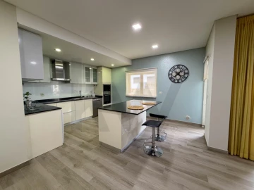Apartamento T3 para Venda em Três Povos