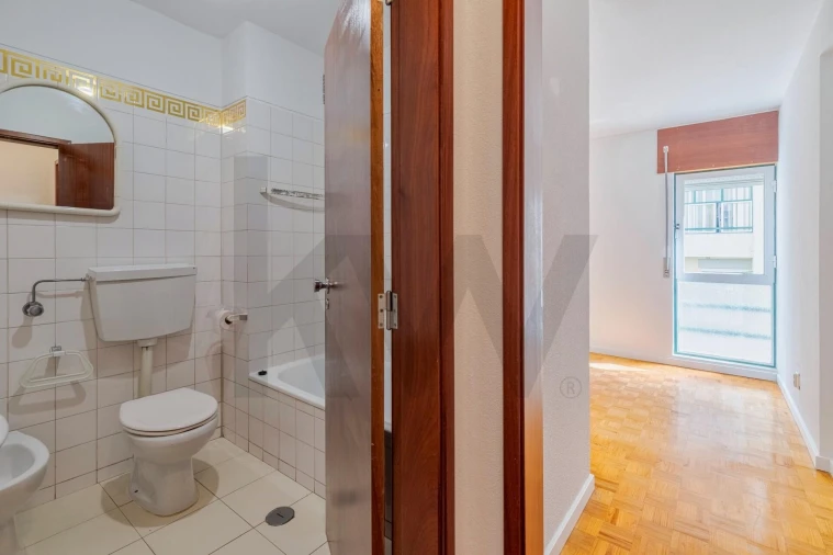 Apartamento T3 para Venda em Sines Foto 15