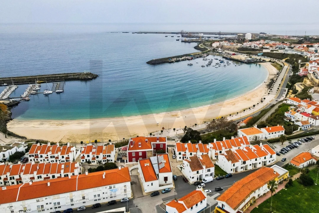 Apartamento T3 para Venda em Sines Foto 29
