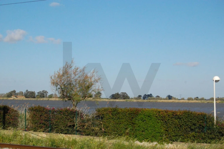 Prédio para Venda em Vila Franca de Xira Foto 8