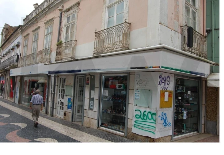 Prédio para Venda em Vila Franca de Xira Foto 3