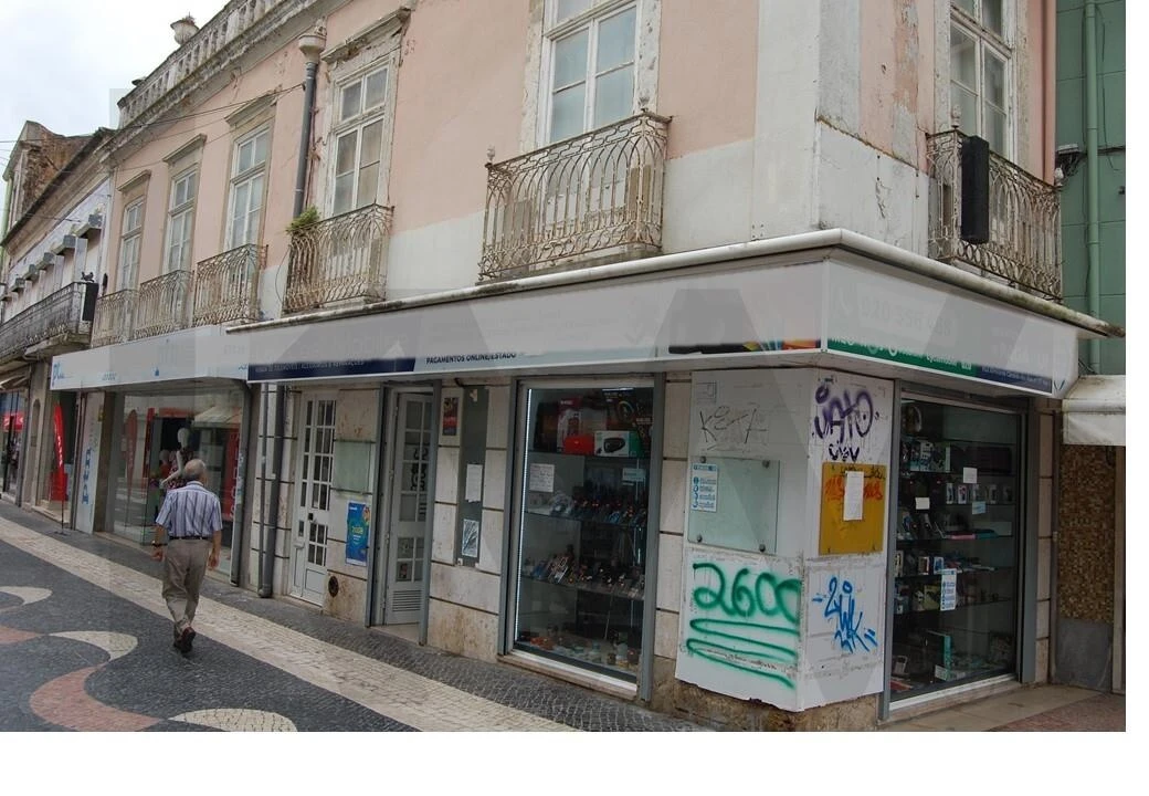 Prédio para Venda em Vila Franca de Xira Foto 2