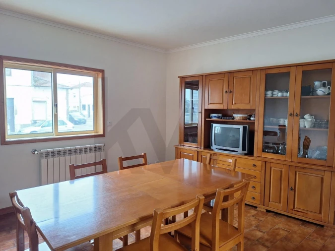 Moradia T6 para Arrendamento em Espinho Foto 11
