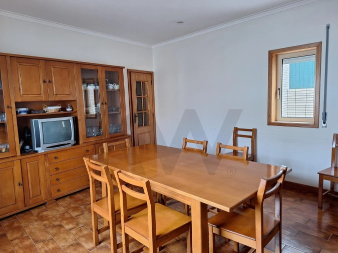 Moradia T6 para Arrendamento em Espinho Foto 10