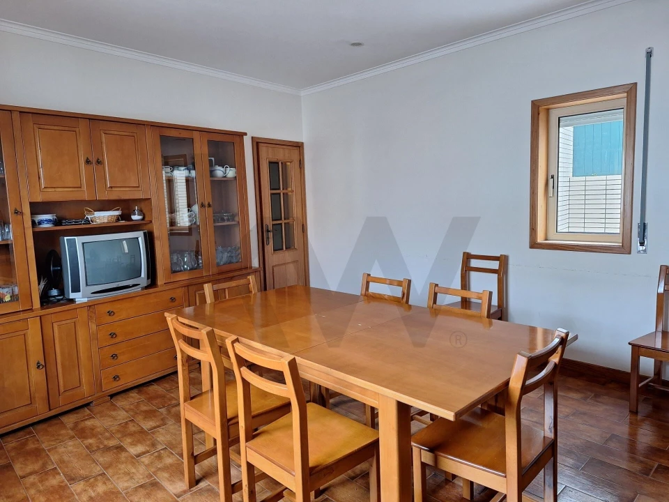 Moradia T6 para Arrendamento em Espinho Foto 10