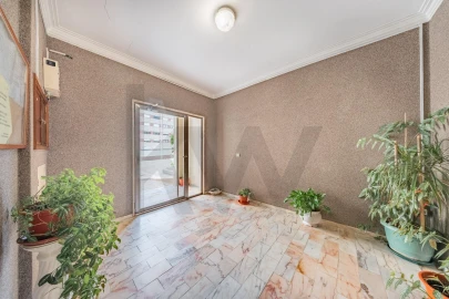 Apartamento T3 para Venda em Ferreiros e Gondizalves