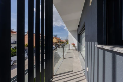 Moradia T4 para Venda em Fernao Ferro