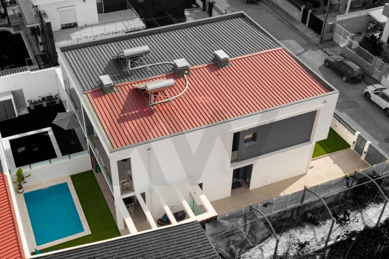 Moradia T4 para Venda em Fernao Ferro Foto 55