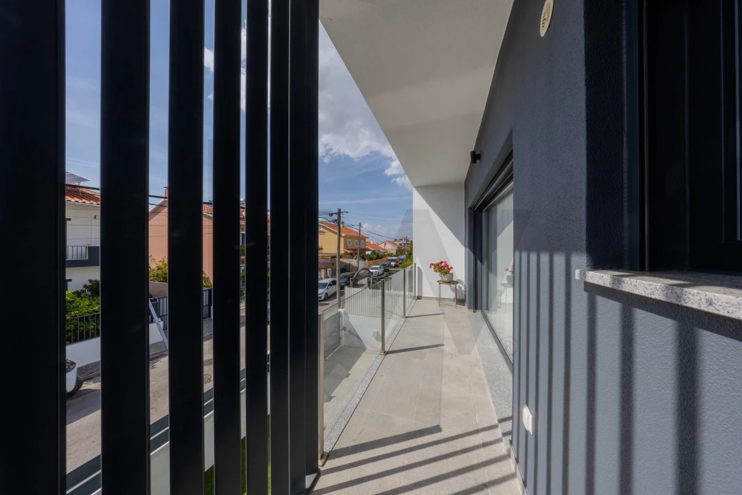 Moradia T4 para Venda em Fernao Ferro Foto 46